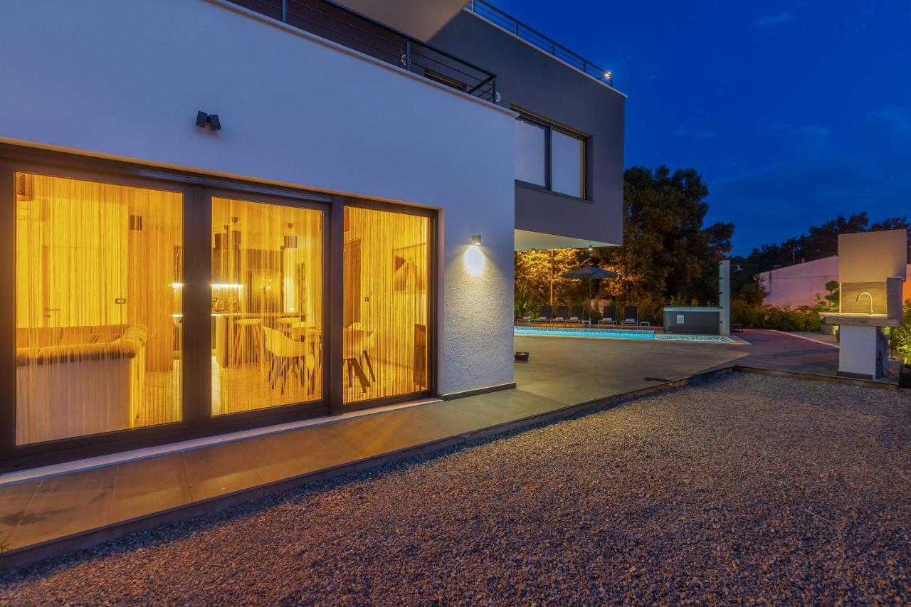 Luxury Apartment Noa Njivice Exterior foto